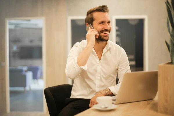 10 Real Estate Lead Generation Tactics Every Real Estate Agent Should Use in 2025 stock image 1
